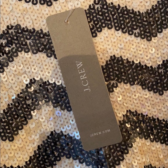 Sequenced JCrew chevron crew neck sweater - Picture 2 of 3